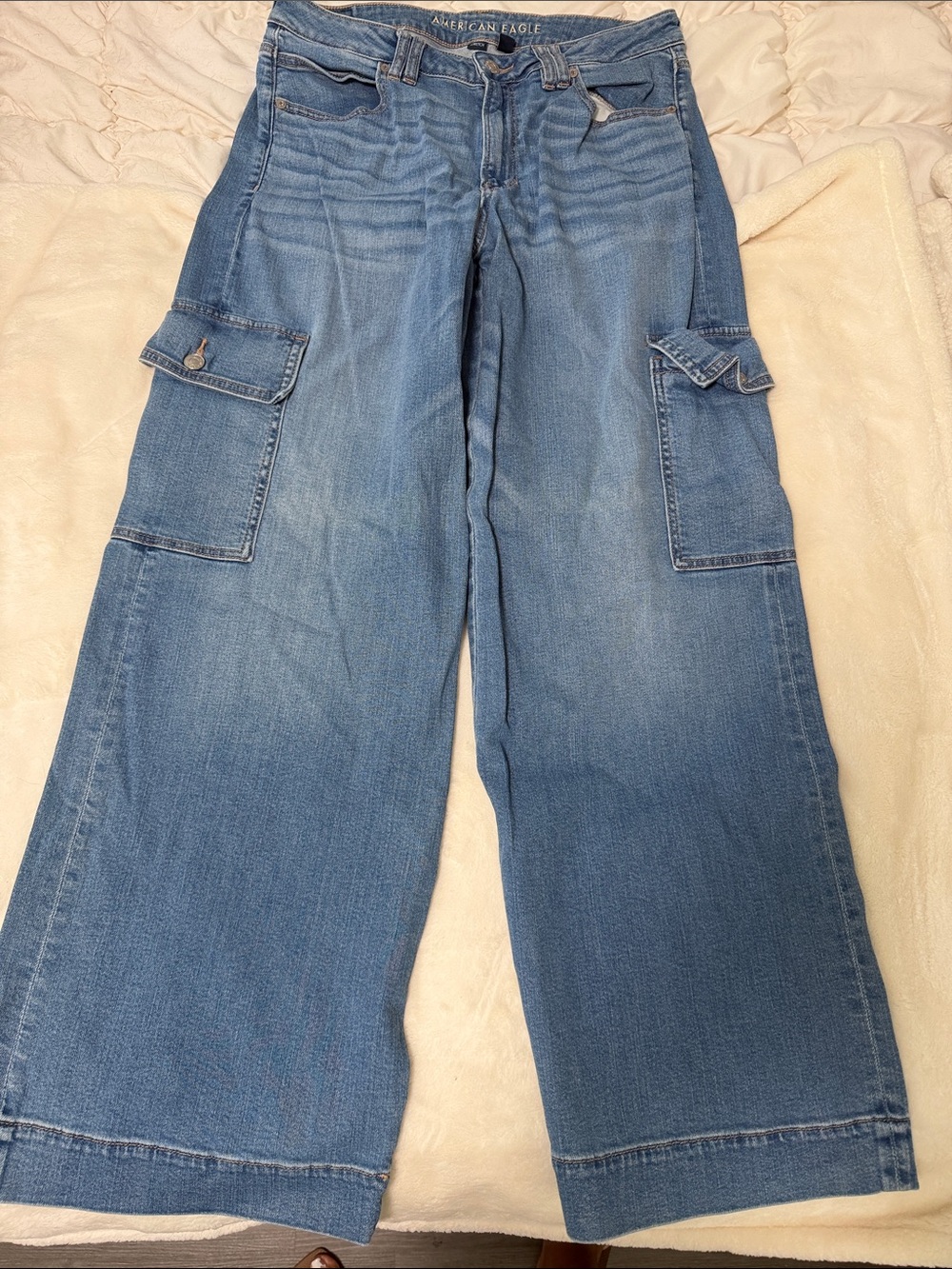 American Eagle Outfitters Medium Blue Wide Leg Cargo Jeans
